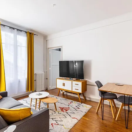 דירה Guestready - Bel Pres De Montmartre פריז