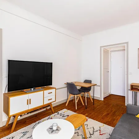 דירה Guestready - Bel Pres De Montmartre פריז